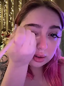 KellyMoors online show from 01-12-26, 01:56