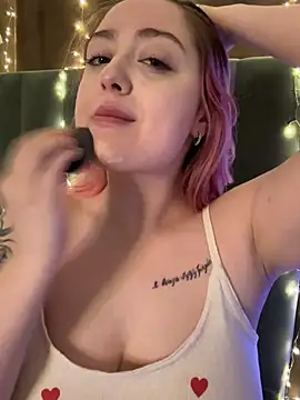 KellyMoors online show from 02-05-26, 01:56