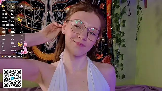 lyra thenymph online show from 11-23-25, 12:09