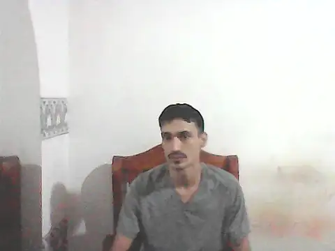 Coqui07 online show from 10-27-25, 06:36