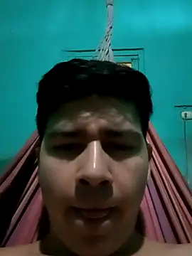 Snapshot of Travieso_loco9 chatting on 10-06-25, 04:41 Travieso loco9 online show from 10-06-25, 04:41