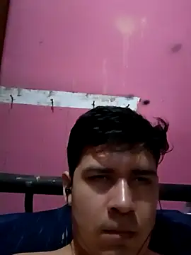 Snapshot of Travieso_loco9 chatting on 10-08-25, 02:07 Travieso loco9 online show from 10-08-25, 02:07