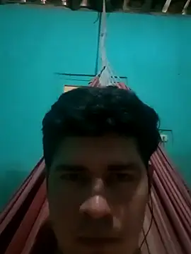 Snapshot of Travieso_loco9 chatting on 10-31-25, 07:10 Travieso loco9 online show from 10-31-25, 07:10