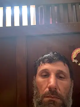 Snapshot of beastmaster504 chatting on 11-18-25, 05:38 beastmaster504 online show from 11-18-25, 05:38