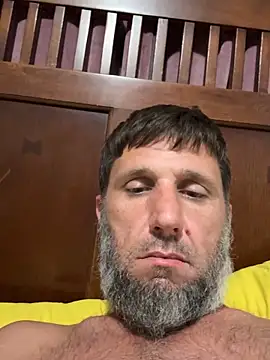 Snapshot of beastmaster504 chatting on 11-03-25, 02:39 beastmaster504 online show from 11-03-25, 02:39