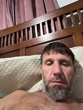 Snapshot of beastmaster504 chatting on 02-05-26, 01:07 beastmaster504 online show from 02-05-26, 01:07