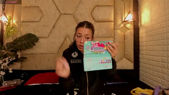 Julieta Slav3 online show from 04-16-26, 09:37