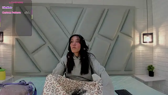 Julieta Slav3 online show from 03-05-26, 09:43