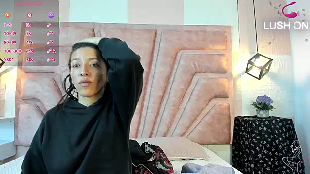 Julieta Slav3 online show from 03-29-26, 02:52