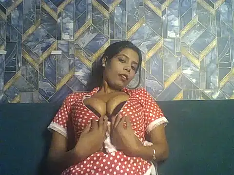 Snapshot of zoya_your chatting on 02-17-26, 06:38 zoya your online show from 02-17-26, 06:38