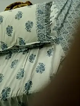 zoya your online show from 11-08-25, 01:42