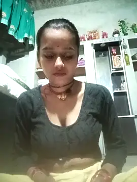 Cuty kanchna online show from 10-18-25, 04:20
