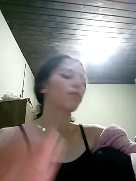 alicemoon24 online show from 10-02-25, 09:01