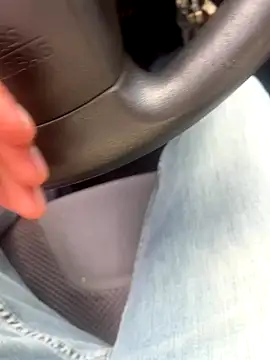 ayrtonmen online show from 10-30-25, 04:26