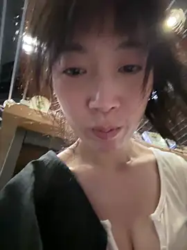 Snapshot of yourkeer chatting on 04-25-26, 07:00 yourkeer online show from 04-25-26, 07:00
