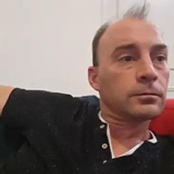 Snapshot of sweetysteph30 chatting on 11-02-25, 11:54 sweetysteph30 online show from 11-02-25, 11:54