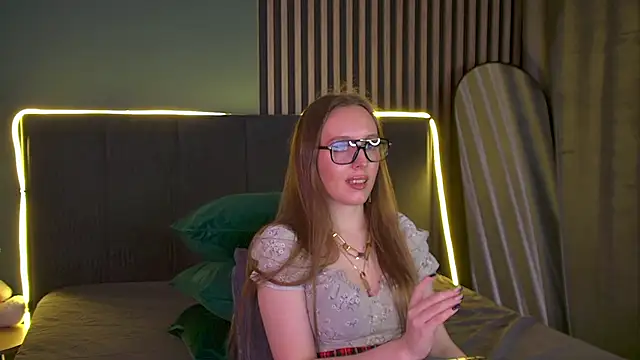 KathyStewart online show from 11-08-25, 03:26