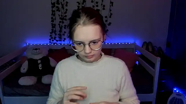 shy elina01 online show from 11-06-25, 10:41