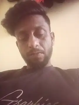 Snapshot of playboyMH1 chatting on 10-07-25, 06:03 playboyMH1 online show from 10-07-25, 06:03