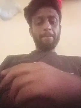 Snapshot of playboyMH1 chatting on 10-03-25, 05:09 playboyMH1 online show from 10-03-25, 05:09