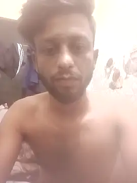 Snapshot of playboyMH1 chatting on 10-08-25, 10:21 playboyMH1 online show from 10-08-25, 10:21