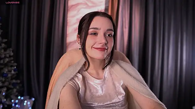 ElizabethMilller  online show from 01-12-26, 10:14