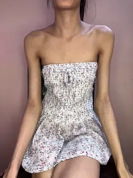 Hotty kaira online show from 10-21-25, 06:07