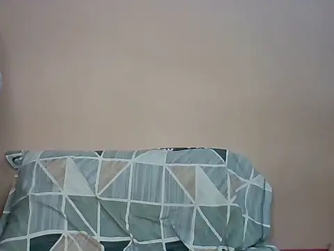 Hotty kaira online show from 01-12-26, 04:58