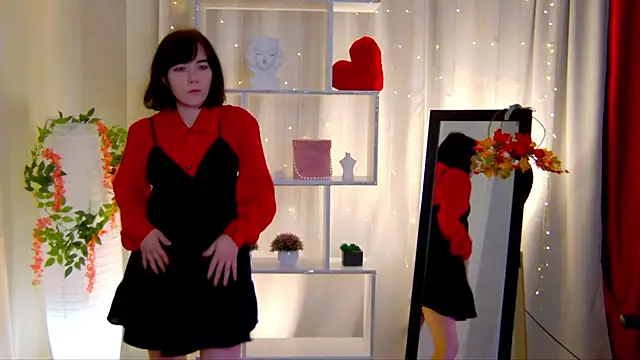 Kelly foox online show from 10-31-25, 09:39