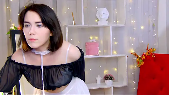 Kelly foox online show from 11-26-25, 08:03