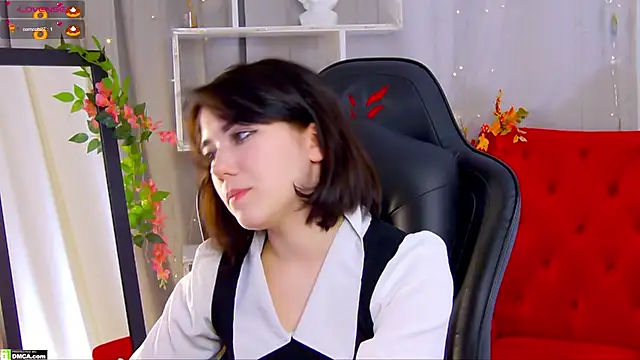 Kelly foox online show from 11-27-25, 10:59