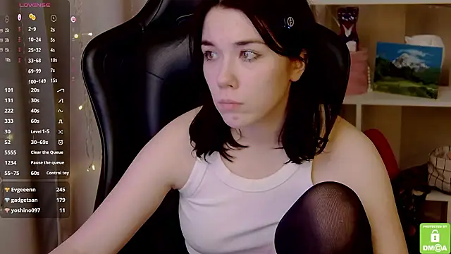 Kelly foox online show from 03-22-26, 02:51