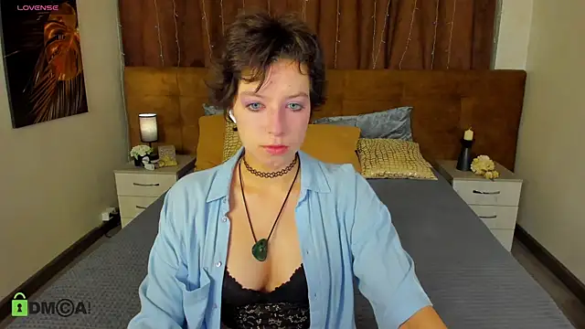 Sara Frayer online show from 10-25-25, 12:54