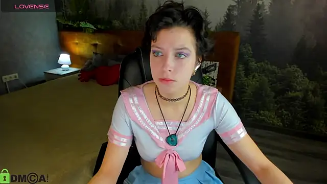 Sara Frayer online show from 10-20-25, 12:45