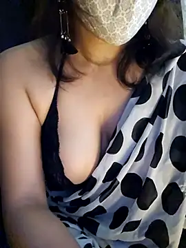 Snapshot of mohini_sen chatting on 10-26-25, 06:19 mohini sen online show from 10-26-25, 06:19