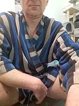 Snapshot of Vintermelon2 chatting on 02-14-26, 08:58 Vintermelon2 online show from 02-14-26, 08:58