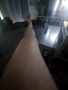 Snapshot of Vintermelon2 chatting on 02-15-26, 06:25 Vintermelon2 online show from 02-15-26, 06:25