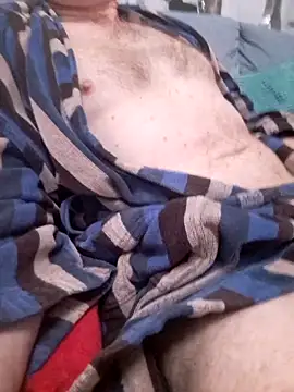 Snapshot of Vintermelon2 chatting on 02-05-26, 06:53 Vintermelon2 online show from 02-05-26, 06:53