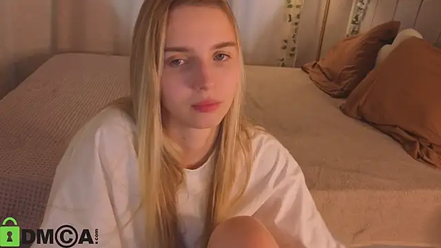 L1na Reeds online show from 07-17-26, 01:03