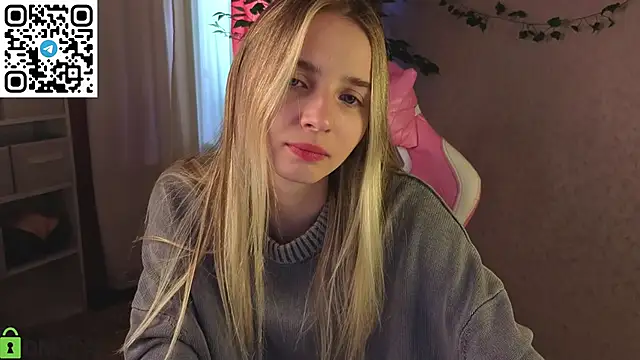 L1na Reeds online show from 04-07-26, 01:18