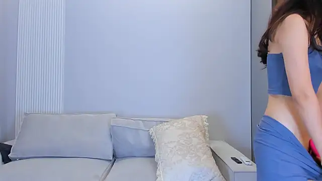 angel soo online show from 10-14-25, 01:12