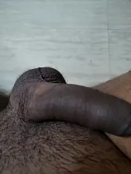 Snapshot of Elegant_Guy chatting on 10-12-25, 07:48 Elegant Guy online show from 10-12-25, 07:48