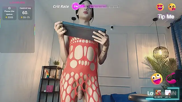Nikki Vesper online show from 05-09-26, 03:43