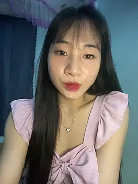 Snapshot of banlinh004 chatting on 06-29-26, 03:01 banlinh004 online show from 06-29-26, 03:01