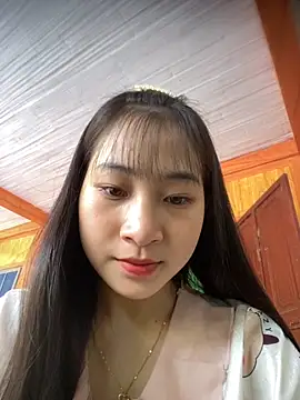 banlinh004 online show from 10-16-25, 05:49