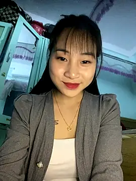 banlinh004 online show from 12-18-25, 02:21