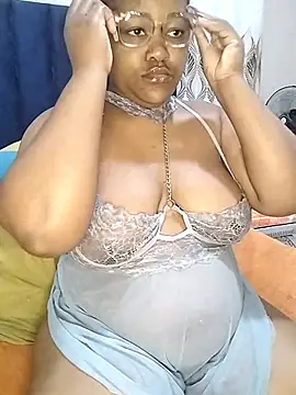 SweetJuicyPussy97 online show from 06-23-26, 07:01