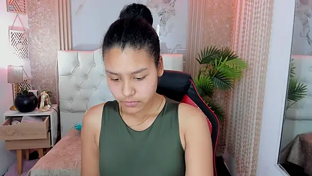 AriaVega online show from 03-25-26, 12:37