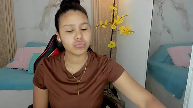 AriaVega online show from 07-03-26, 02:01