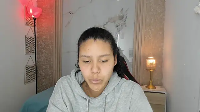 Snapshot of AriaVega chatting on 06-06-26, 12:43 AriaVega online show from 06-06-26, 12:43